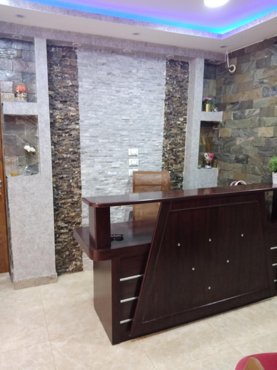 Amon Holiday Pyramids Inn Kafret el-Gabal المظهر الخارجي الصورة